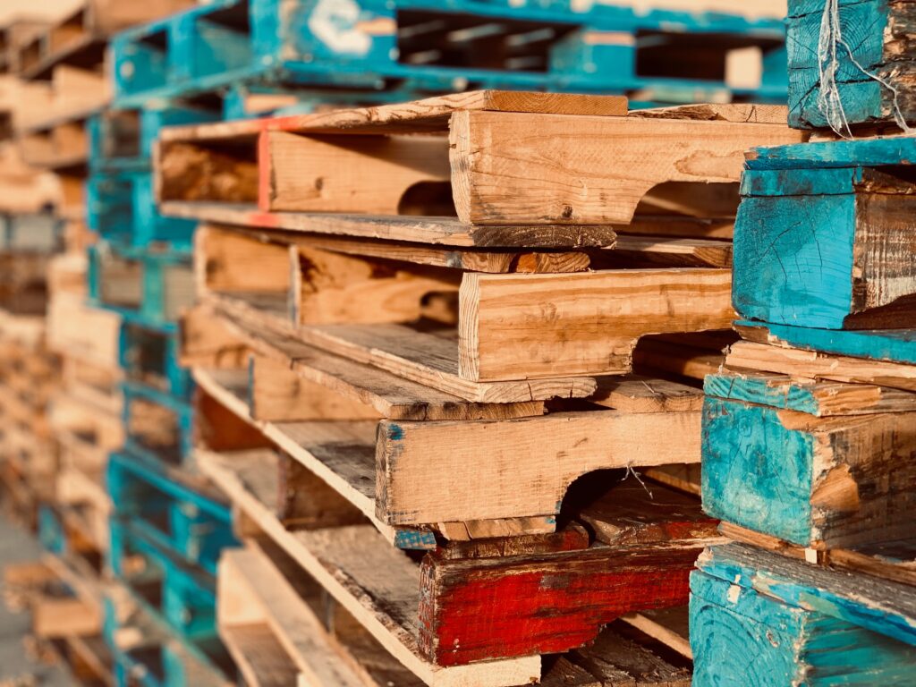 upcycling ideas with pallets